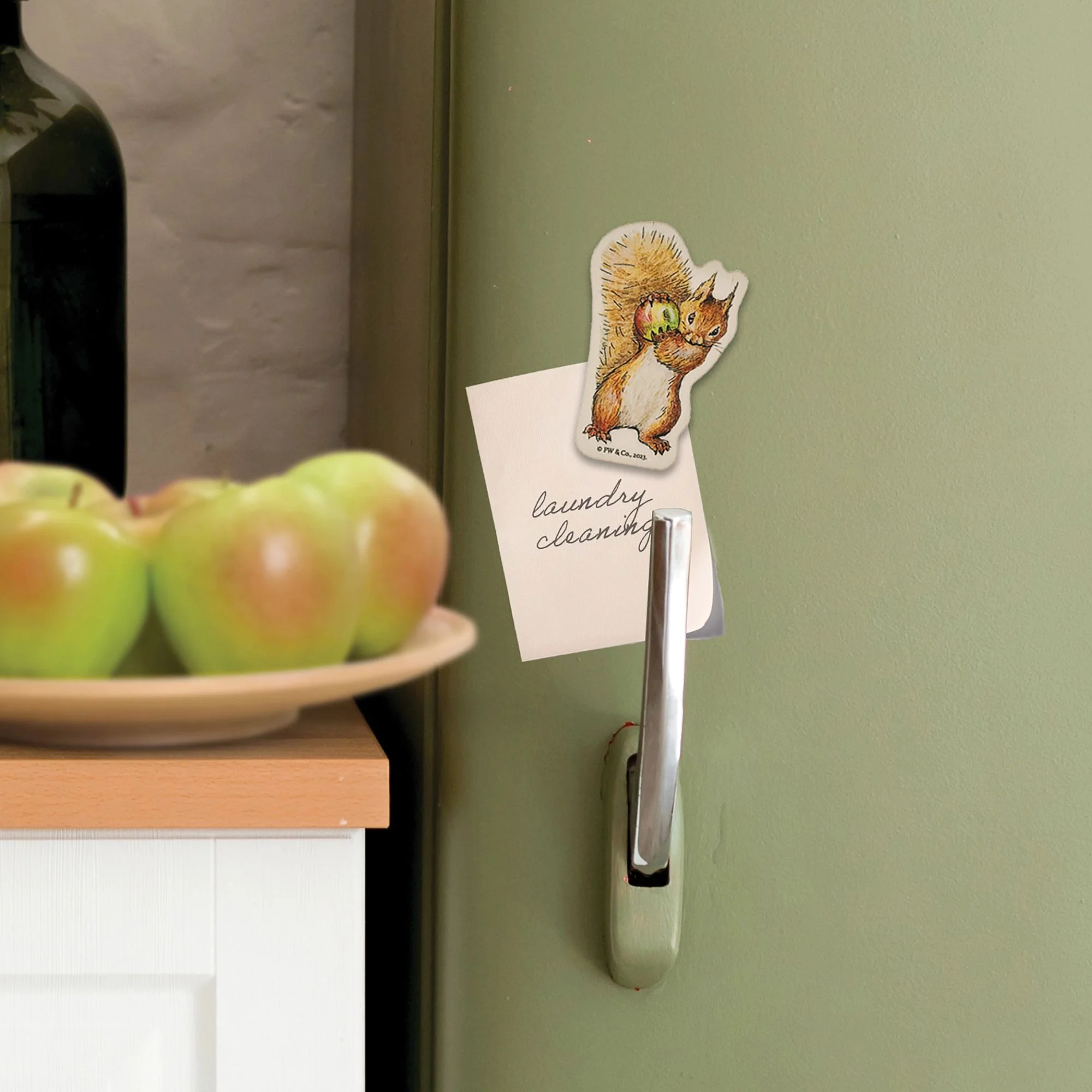 Squirrel Nutkin Wooden Magnet - Image 7